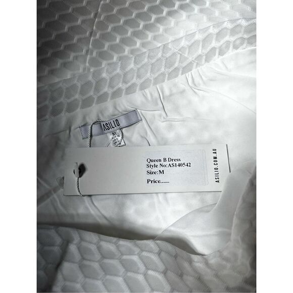 Revolve Asilio Queen B NWT One Sleeve Dress White size M Sold Out Online - Picture 5 of 5